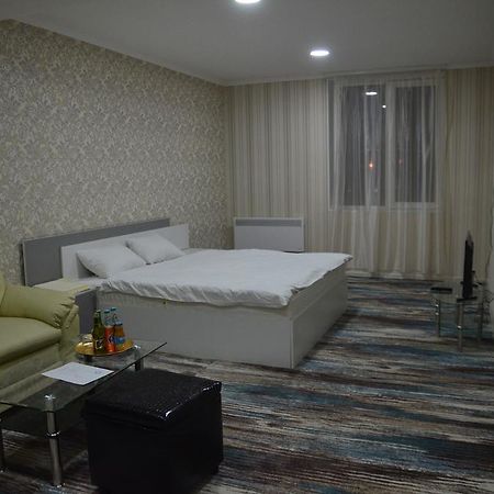 צ'יסינאו Dream Hotel מראה חיצוני תמונה