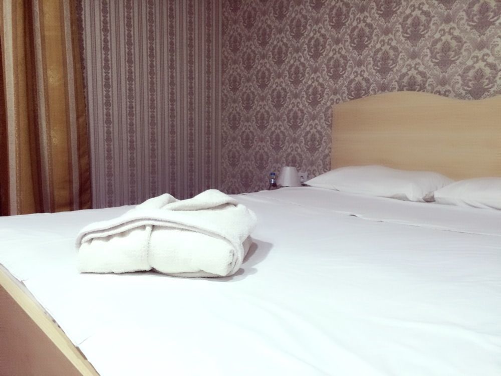 צ'יסינאו Dream Hotel מראה חיצוני תמונה