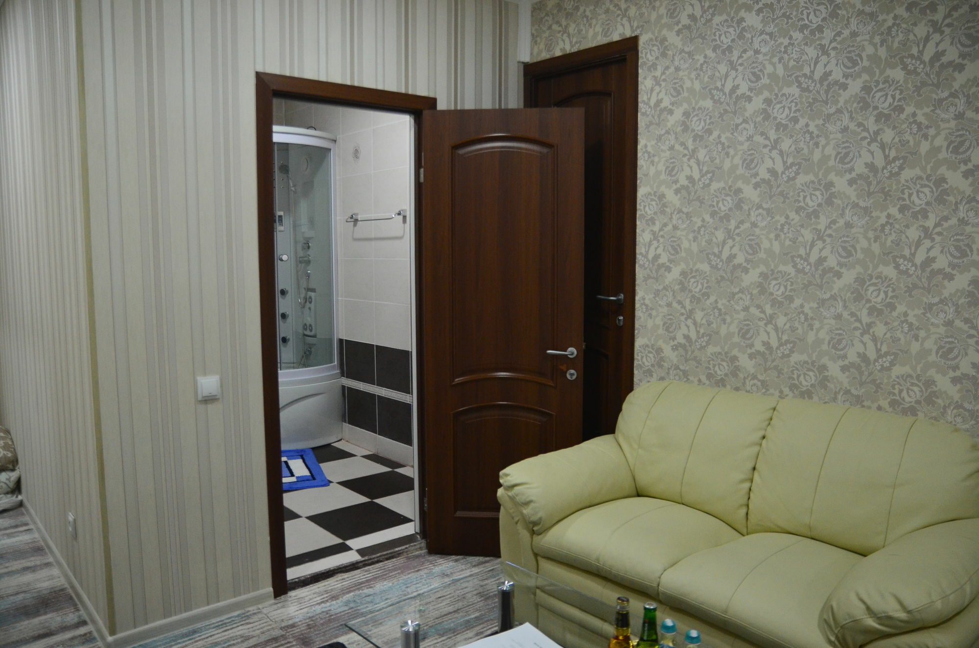 צ'יסינאו Dream Hotel מראה חיצוני תמונה